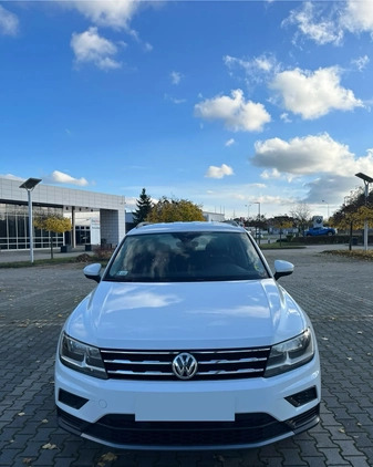 Volkswagen Tiguan Allspace cena 99000 przebieg: 101600, rok produkcji 2019 z Warszawa małe 254